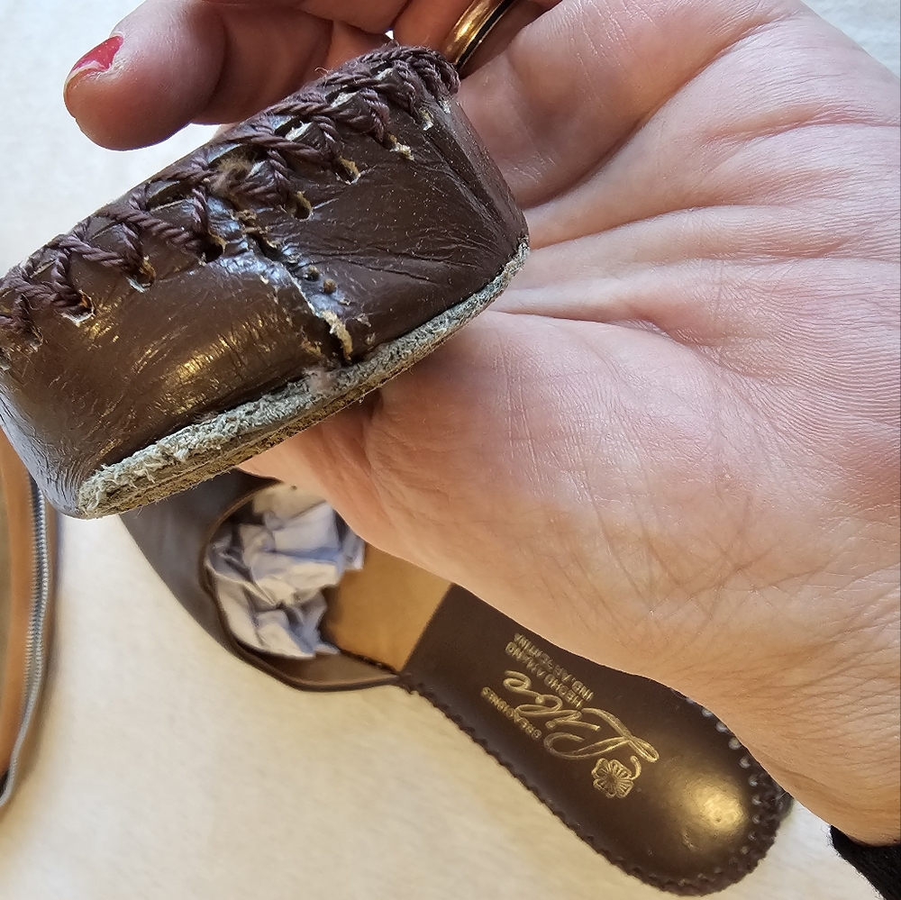 Vintage 1970s Handmade Leather Sultan Slippers – 100% Genuine Leather - Picture 15 of 16